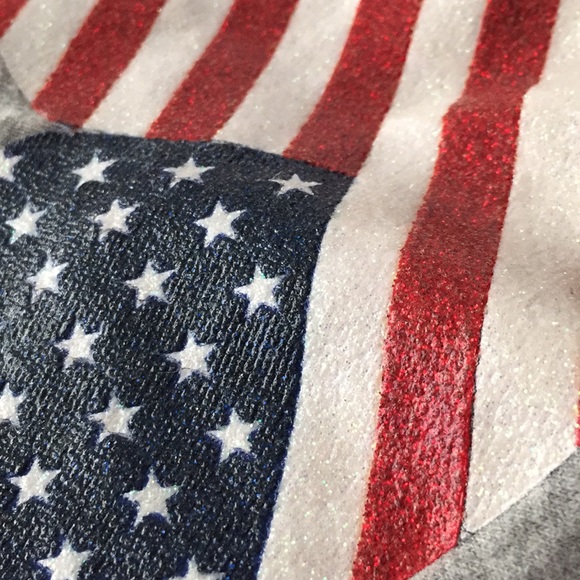 Baby Gap tee - Picture 2 of 2